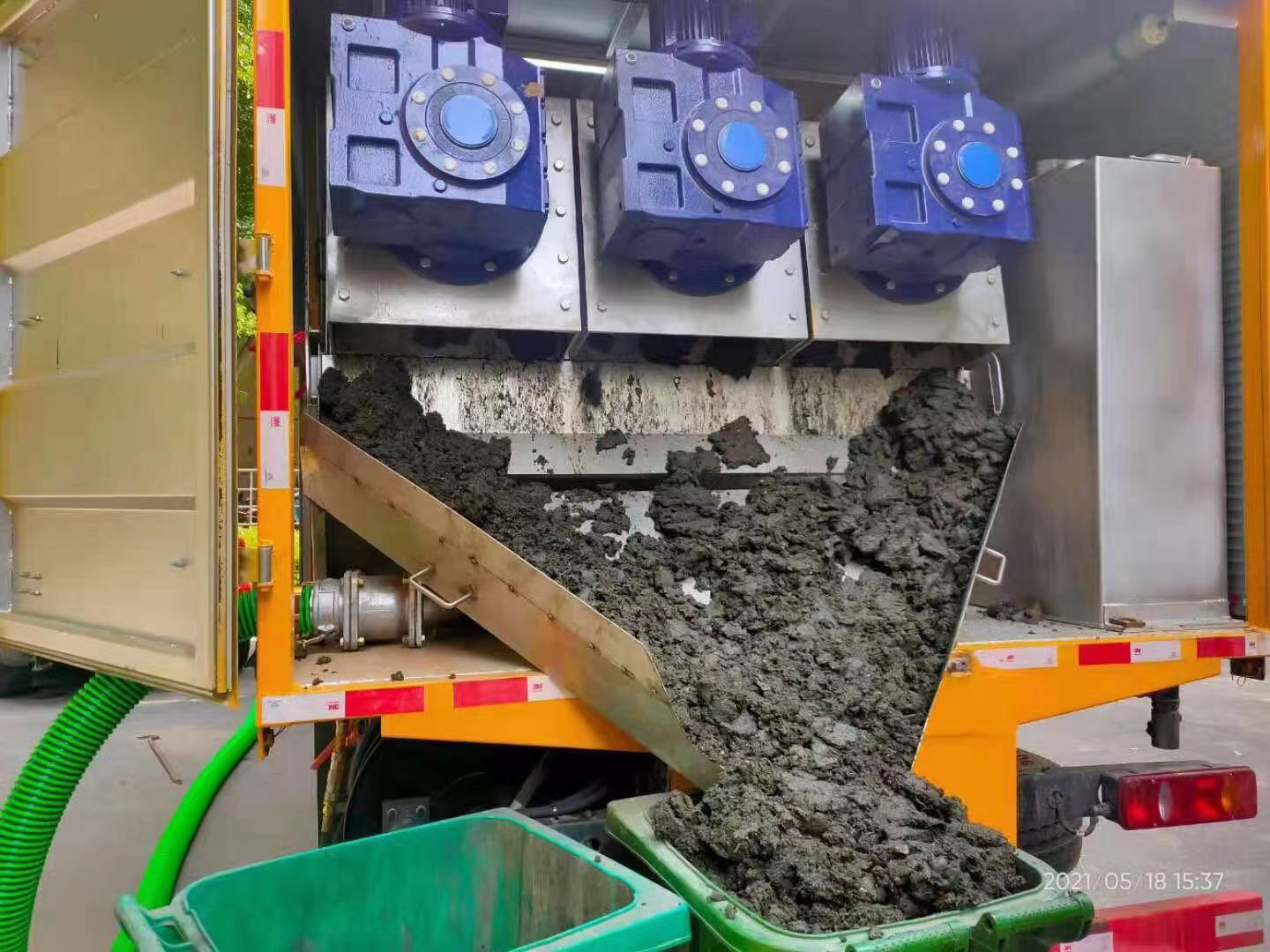 苍溪化粪池清掏城市维护站-泥浆净化干湿分离处理